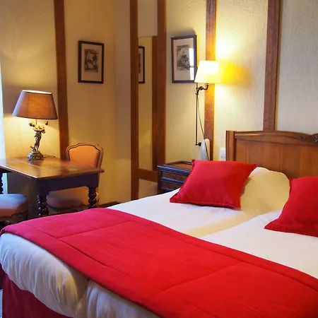 Ferme De La Ranconniere - & Restaurant Hotel