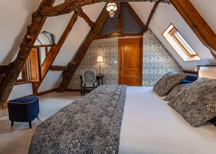 Hotel Ferme De La Ranconniere - & Restaurant Crépon