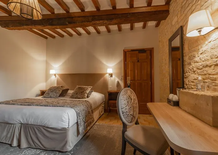 Ferme De La Ranconniere - & Restaurant Hotel 4*