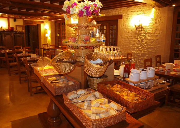 Ferme De La Ranconniere - & Restaurant 4* Crépon