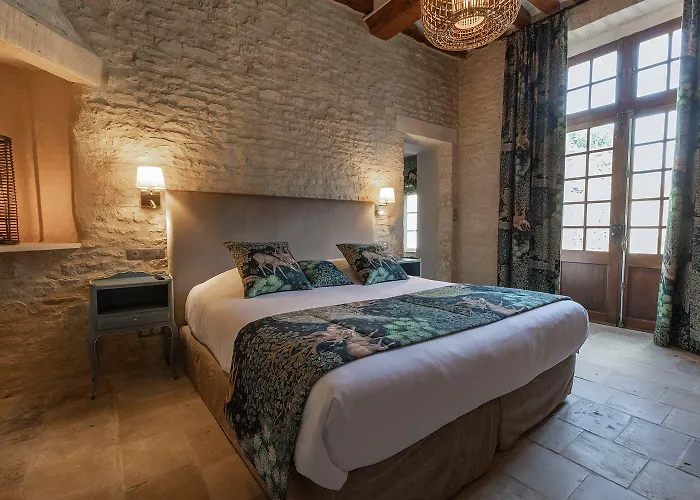 Hotel Ferme De La Ranconniere - & Restaurant Crépon